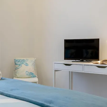 Priamar Free - Grand Maison Appartement *