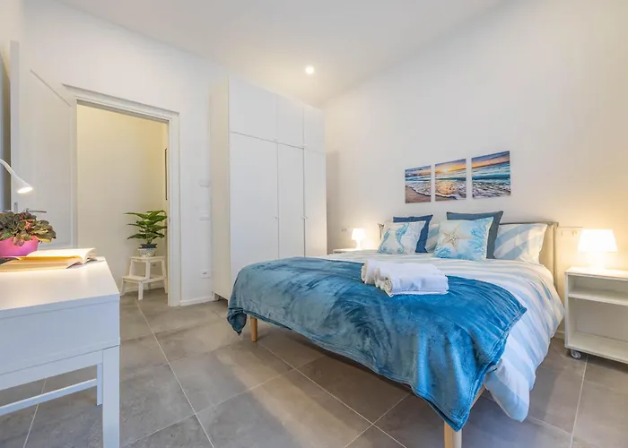 Priamar Free - Grand Maison * Savona